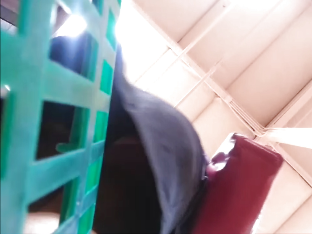 Halb Scheitern Reifen Upskirt #27776563