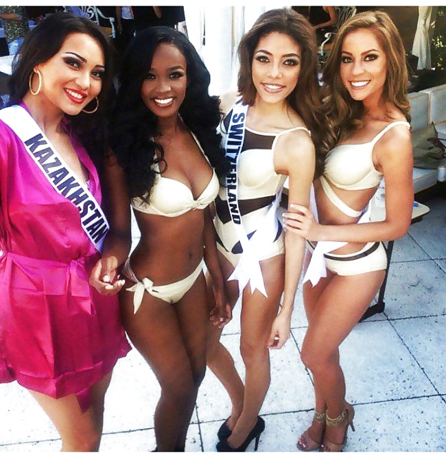 2015 Miss Universe Pageant #40871239