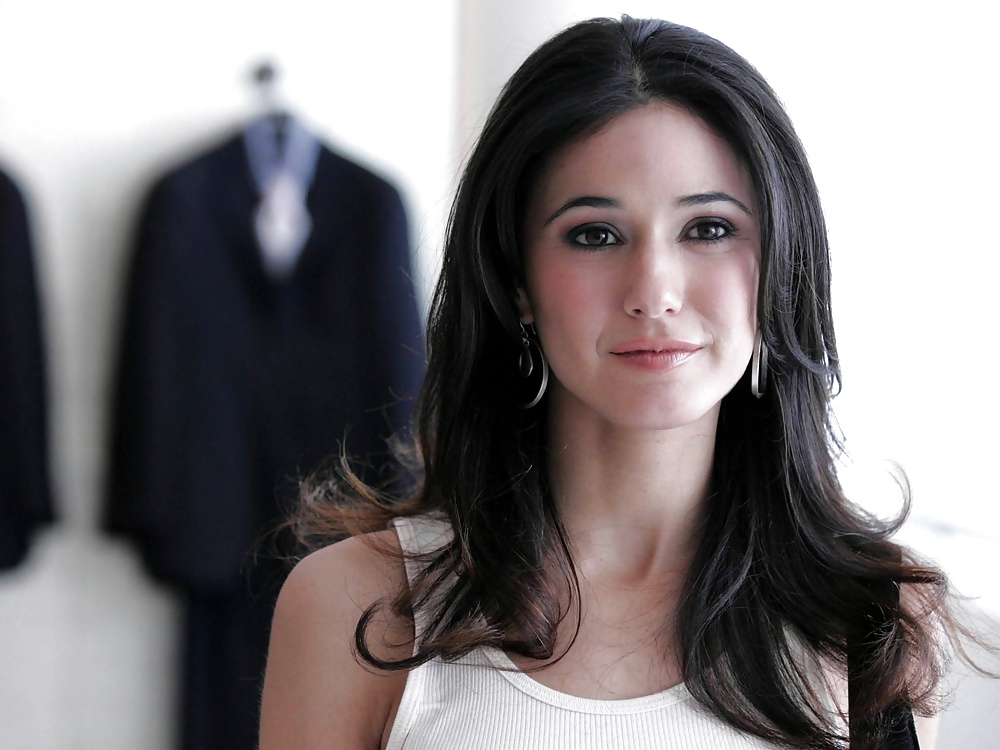 Emmanuelle chriqui 2
 #31966504