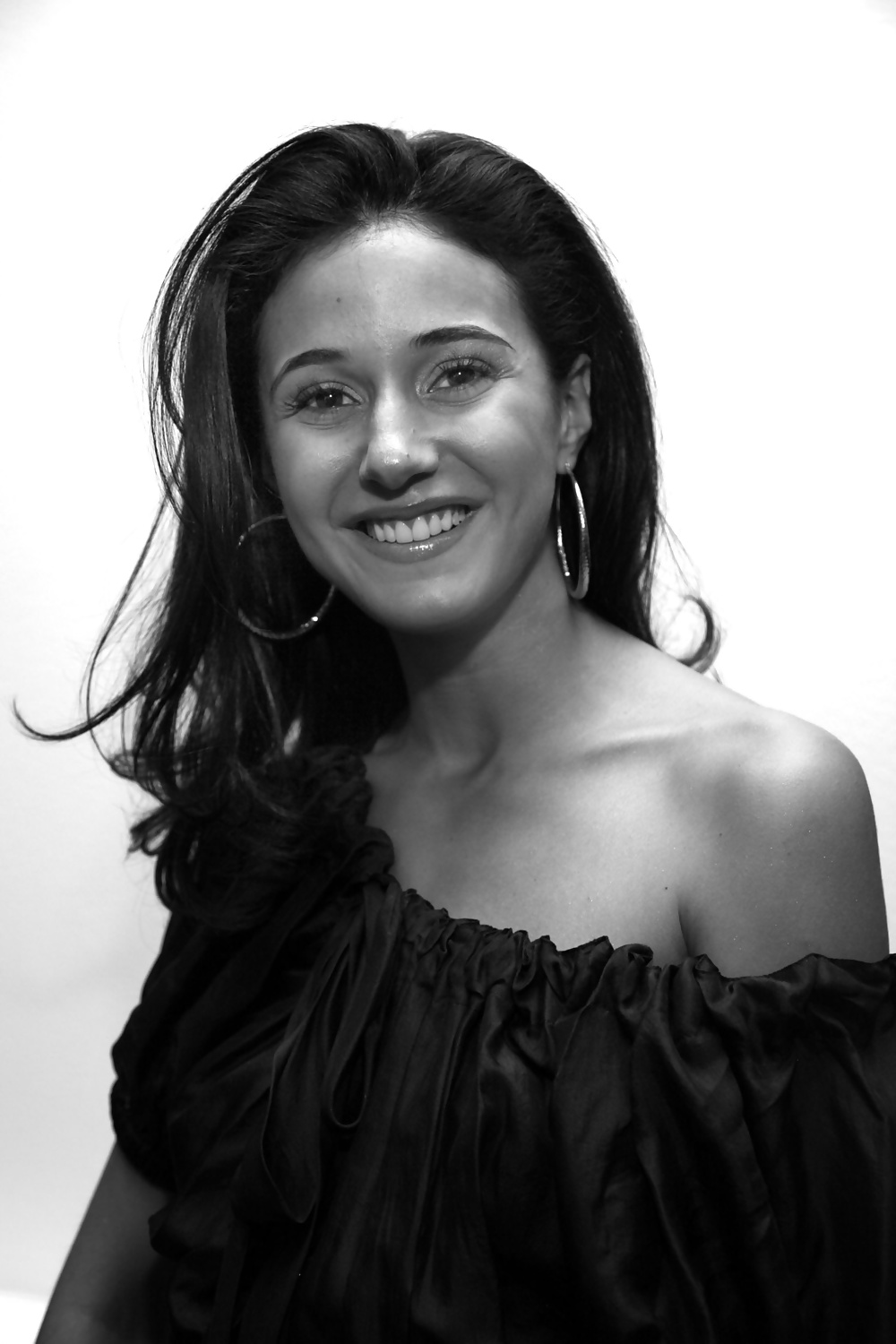 Emmanuelle chriqui 2
 #31966508