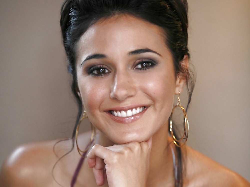 Emmanuelle chriqui 2
 #31966520