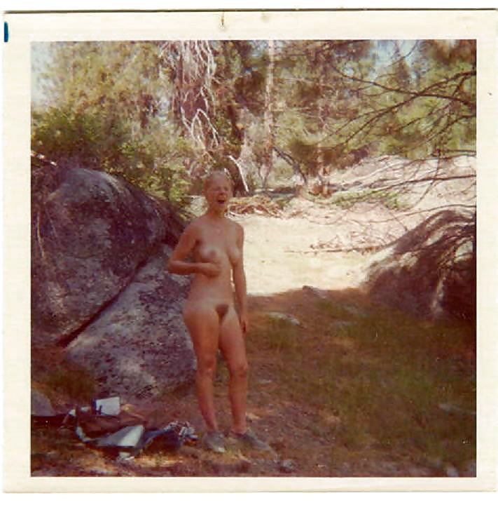 Polaroid e foto di nudo retrò
 #40040182