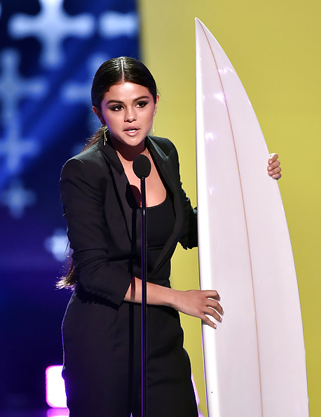 Selena gomez en teen choice awards 
 #28344270
