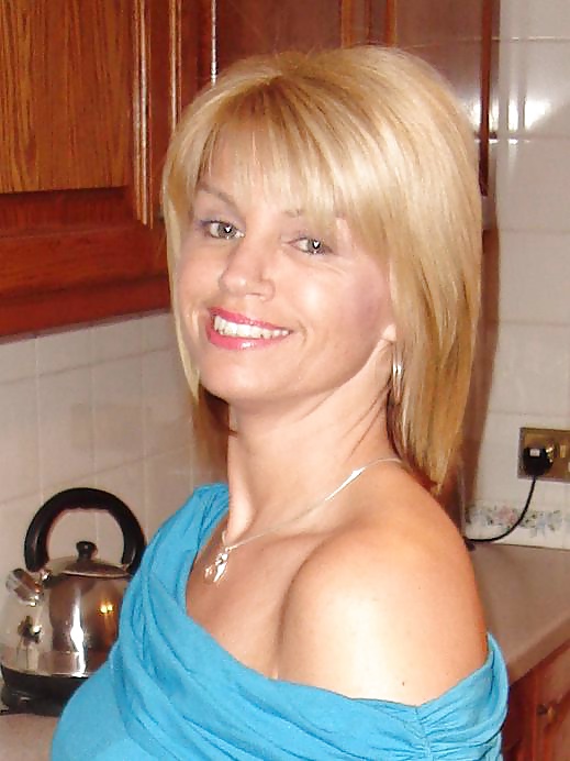 淫乱妻 269
 #35547605