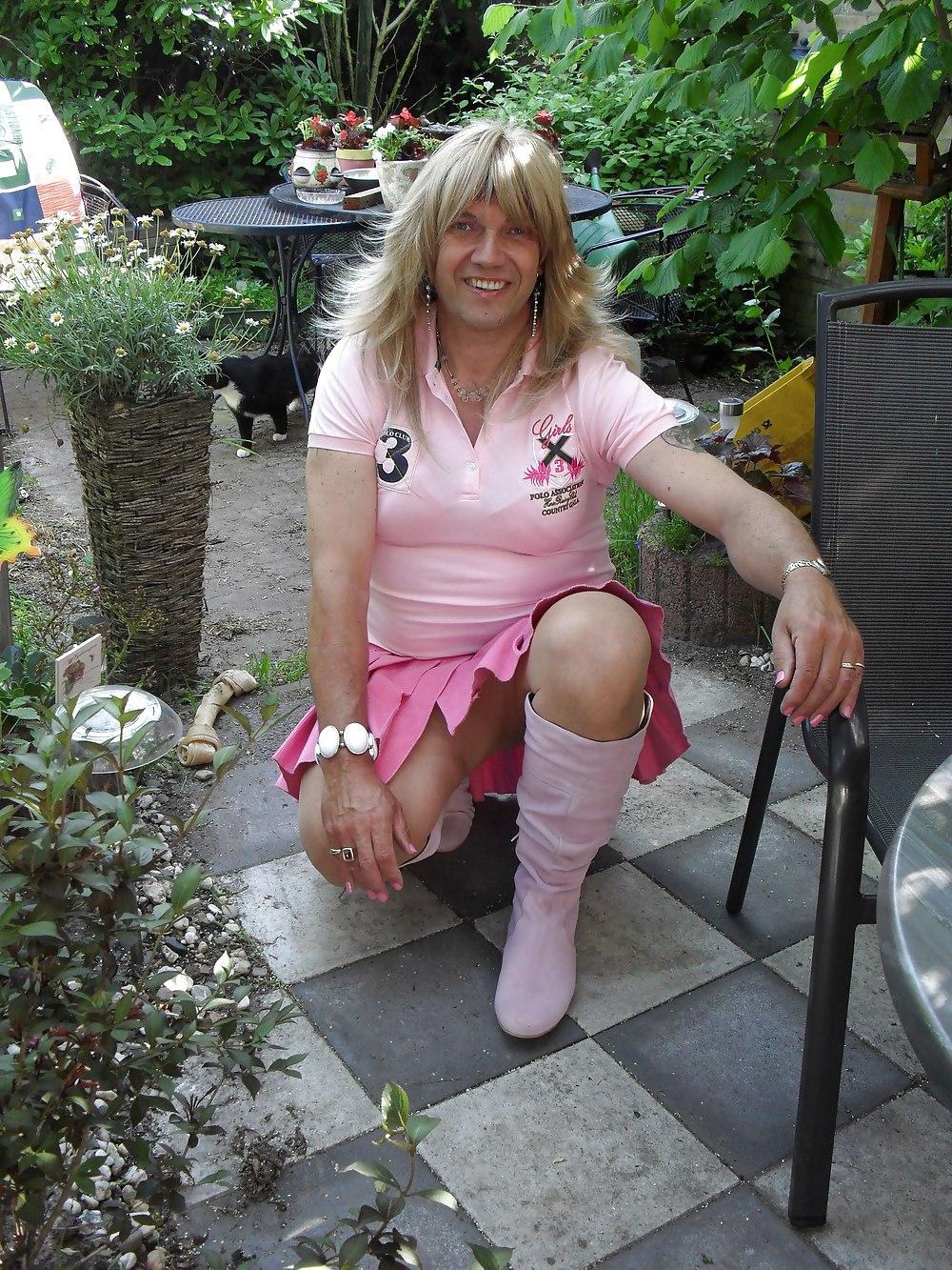 Pretty in pink #33982670