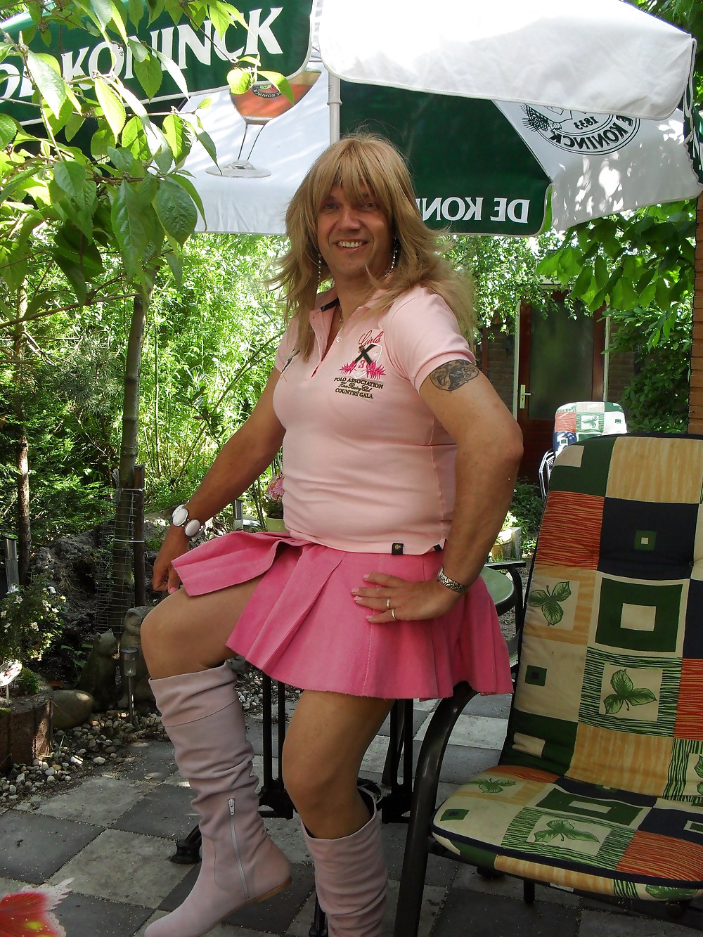 Pretty in pink #33982674