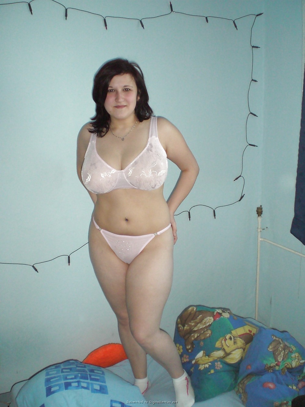 Teengirl Amateur Avec Gros Gros Seins #35748366