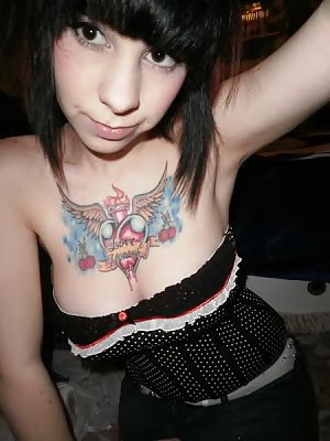 Emo girls with nice tattoos #28784954