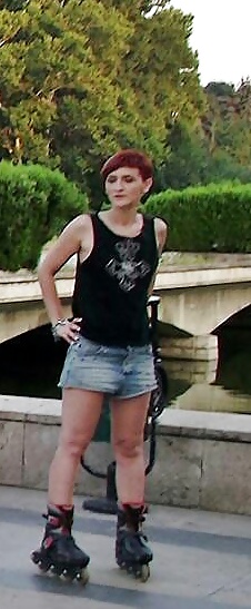 セクシーな女性のショートパンツを盗撮 ローマ人
 #41132889