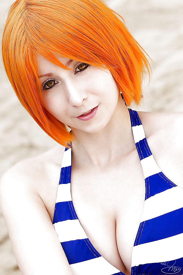 Nami cosplayers (One Piece) #29341158