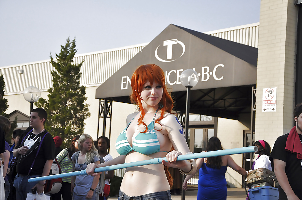 Nami cosplayers (One Piece) #29341302