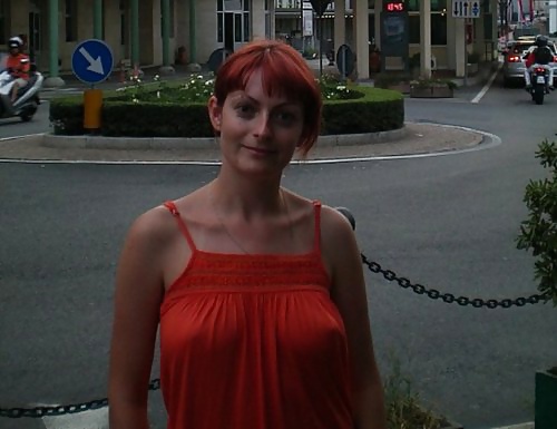 Braless 2
 #34109474