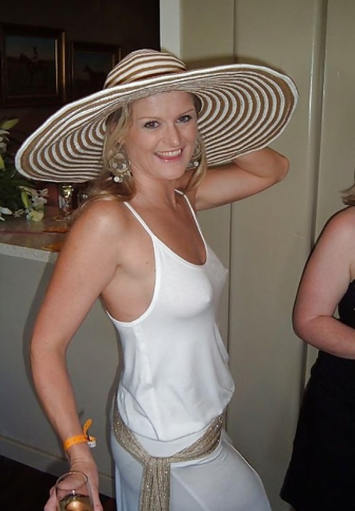 Braless 2
 #34109626