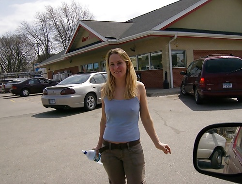 Braless 2
 #34109663