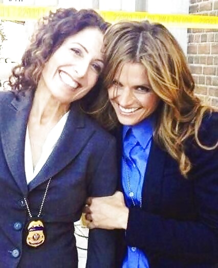 Stana Katic & Lisa Edelstein = 200% Cum-shot #40065038