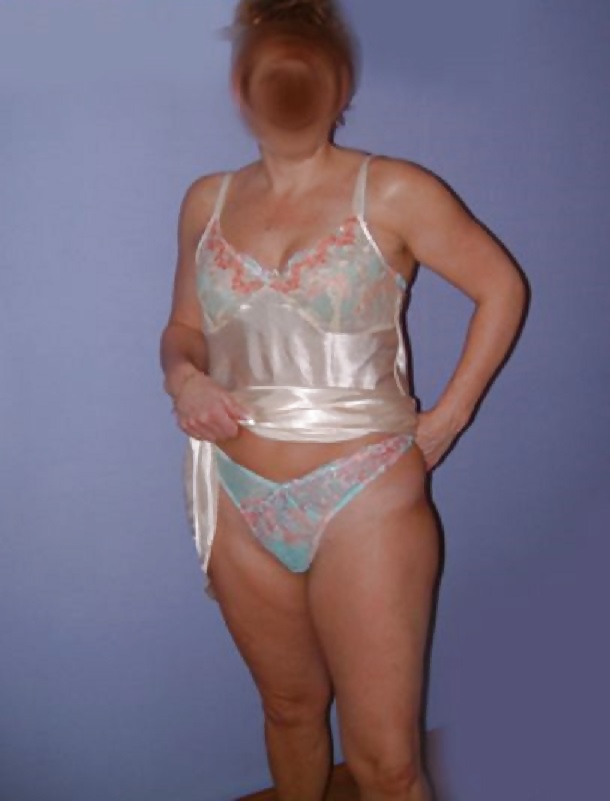 Mary necesita un toro
 #35015795