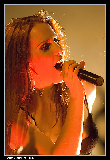 Epica cantante, simone simons
 #23877617