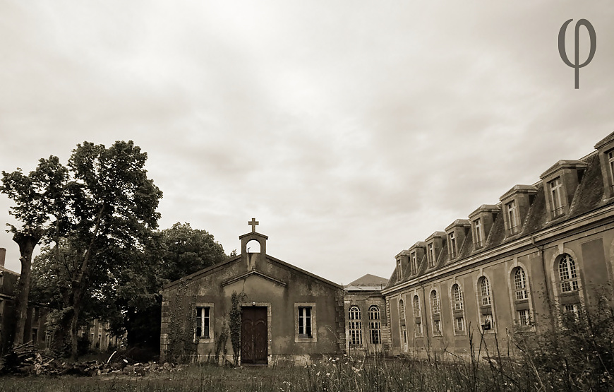 Ancien - viejo
 #27073023