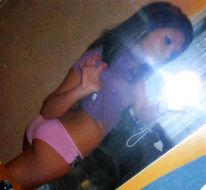 Búlgaro chicas amateur culo
 #38151727