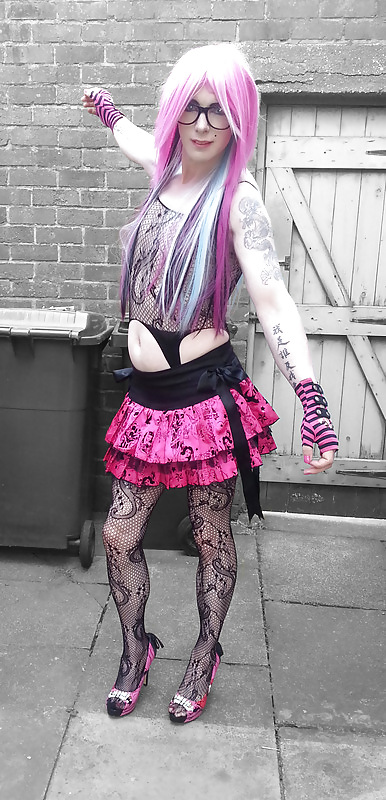 Pretty Kitty Burlesque Emo Style ( Outdoor shoot ) #23567088