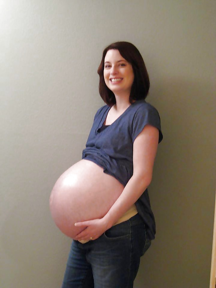 Nackte Schwangere Bauch - Nackten Schwangeren Bauch #30728798