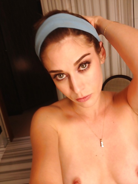 ¡¡¡Lizzy caplan fotos filtradas!!!
 #30222029