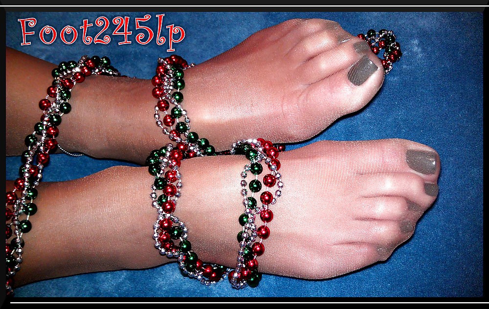 More holiday feet
 #23351544