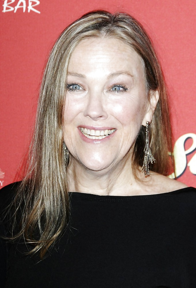 MILF Celebrity - Catherine O'Hara #28540205