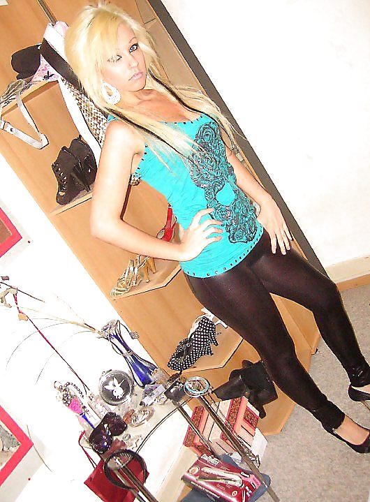 Chicas sexys #8
 #37125149