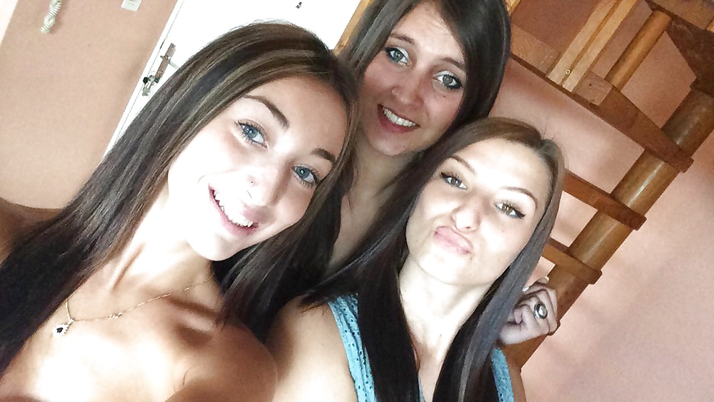 Chloe le peite salope bitch
 #23517035