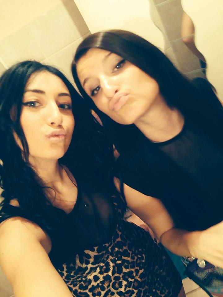 Chloe le peite salope bitch
 #23517130