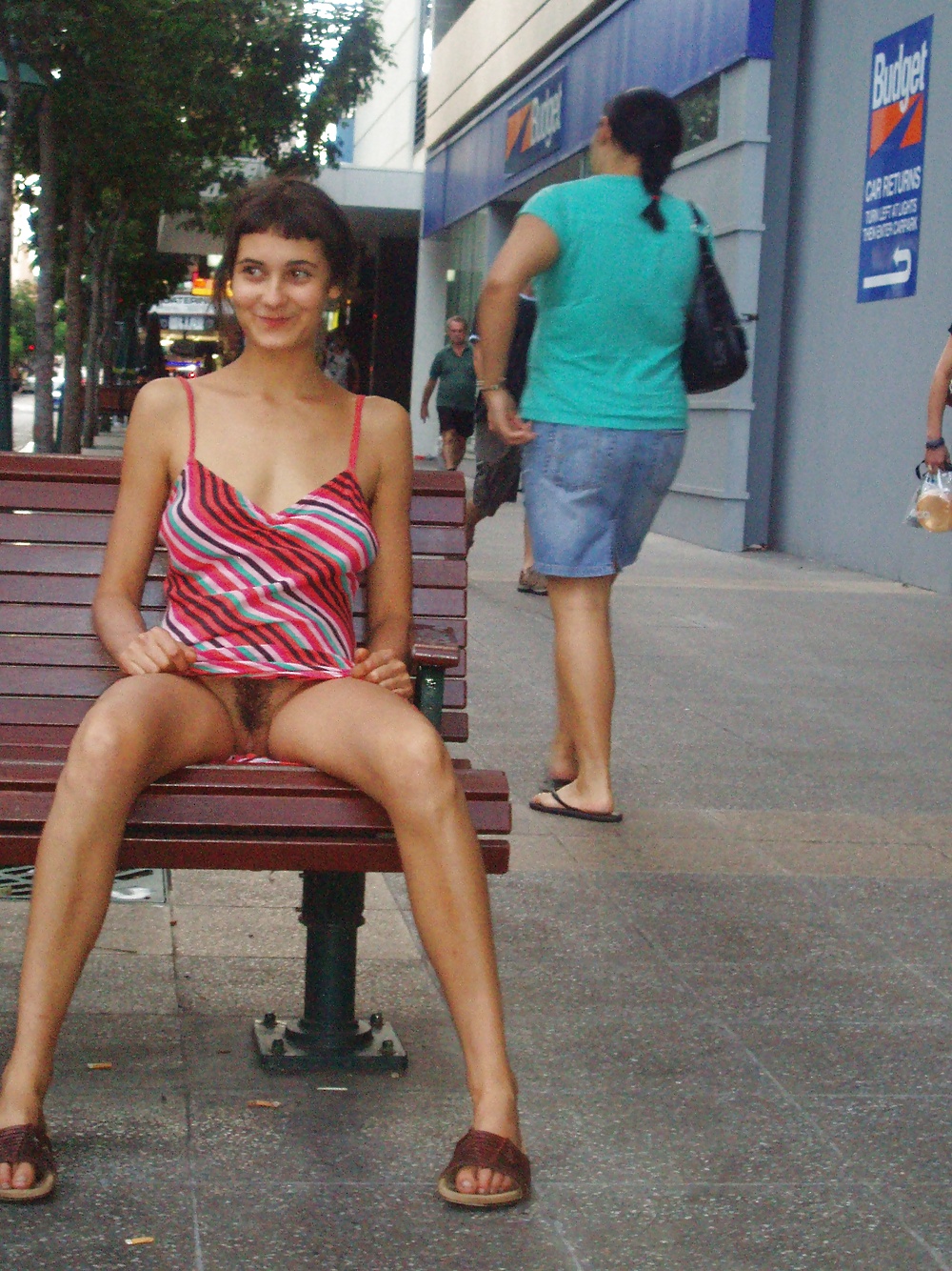 Public display 177 #34119927