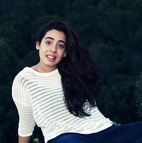 I'd like to see that ass. #39871215