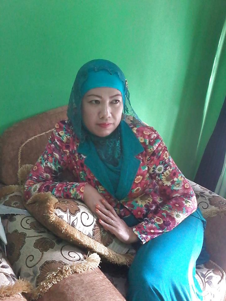 Turbanli Arab Turc Hijab Baki Inde Asiatique #32448546