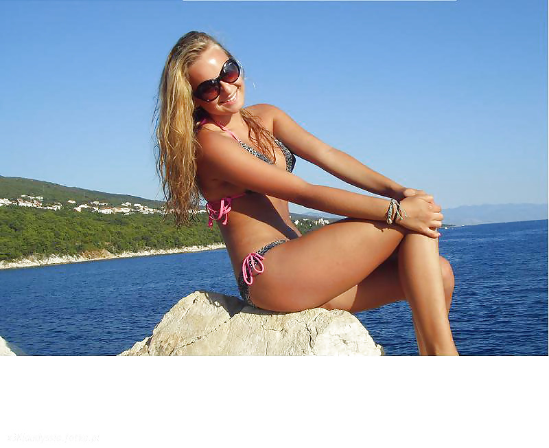 女の子7
 #28712446