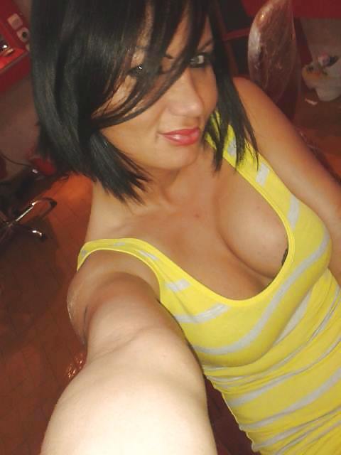 Ragazza rumena: maria
 #23464111