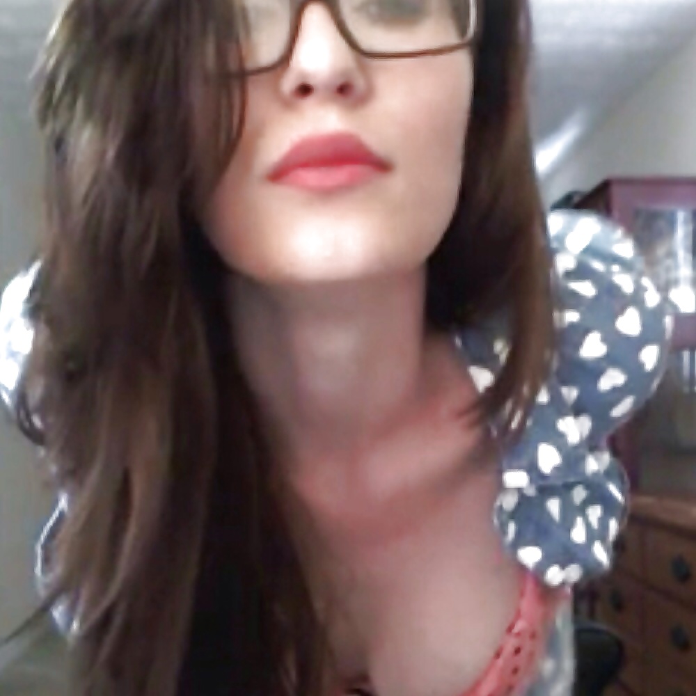 A little bit of meeeee #32863374