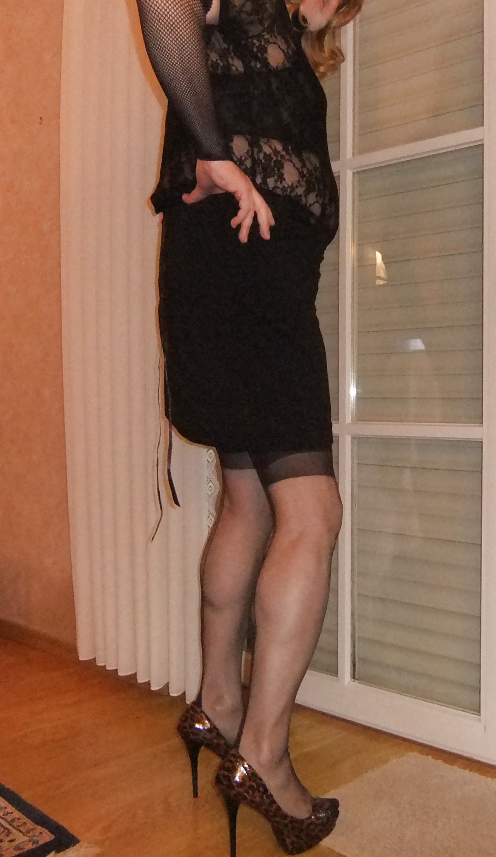 Eure Anne Mit Neuem Strapsguertel Und Nylons #40980340