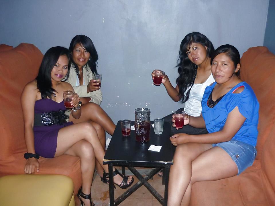 Mujer (amiguitas 33)
 #34550341