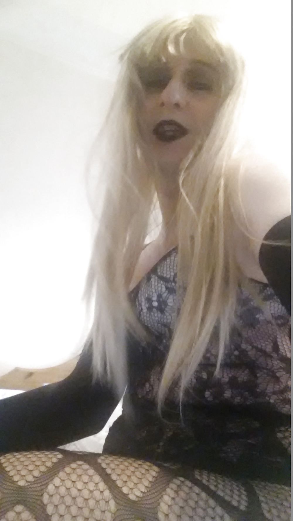 Más de mí con el lápiz labial negro en
 #41006941