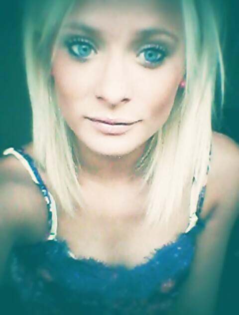 Blond Verfickte Hure #31375466