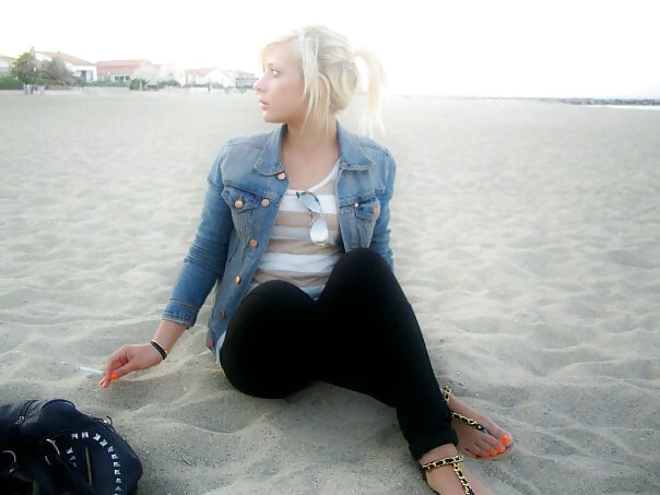 Blond Verfickte Hure #31375506