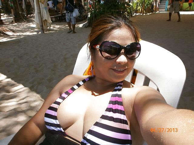 Pinay mom milf ( rebecca kettie roa ) sobrang nakakalibog
 #23013931