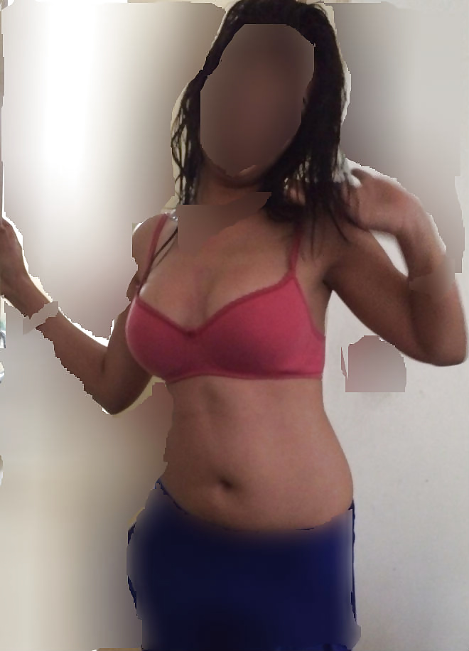 Desi Showing Assets 4 #31241166