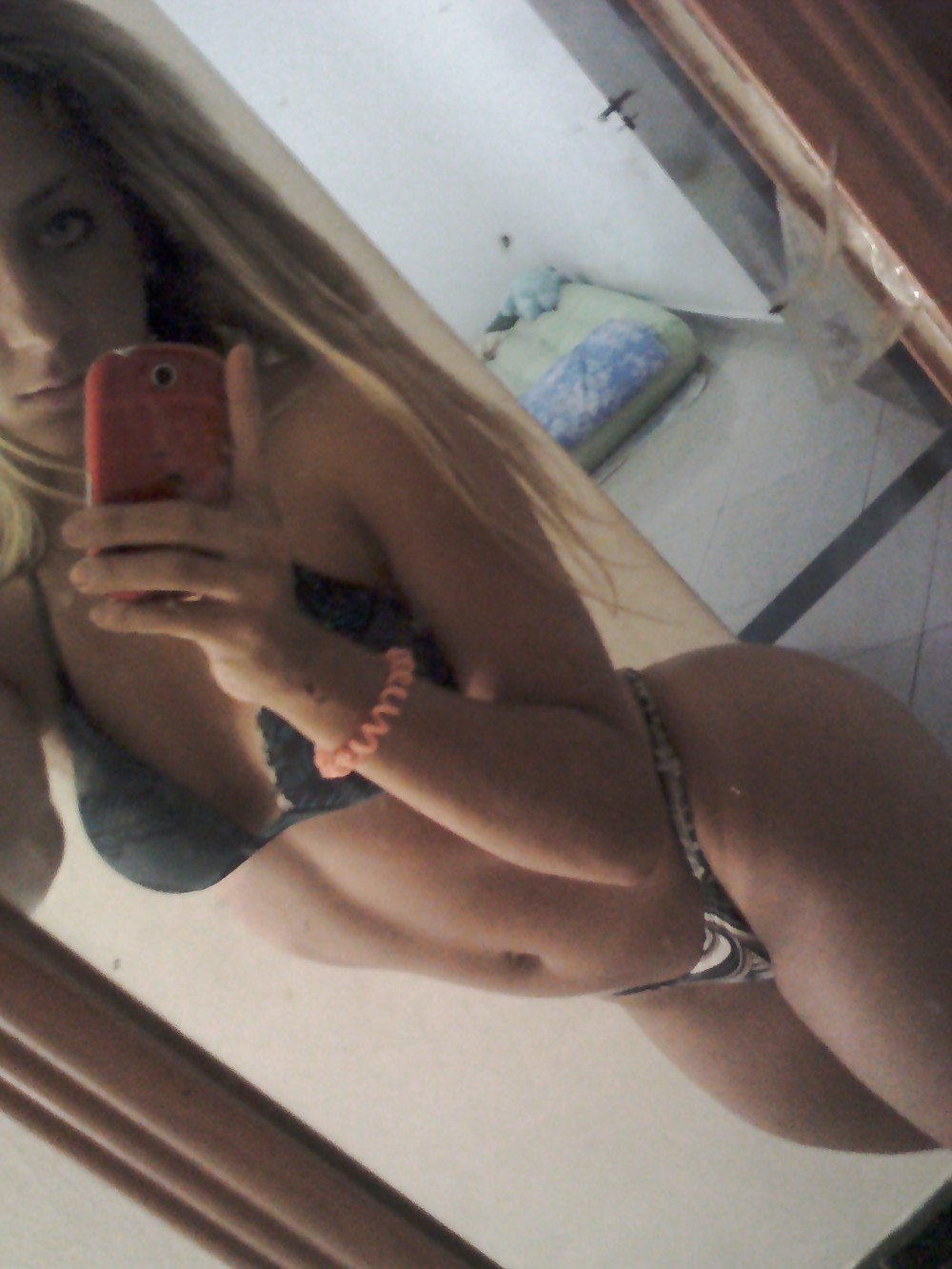 Jennhy maravilhosa #33542555