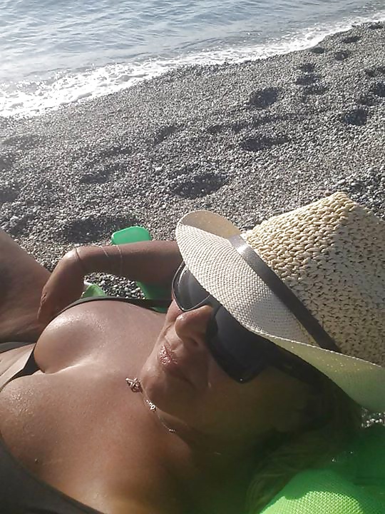 Busty Milf on Holiday #30153298