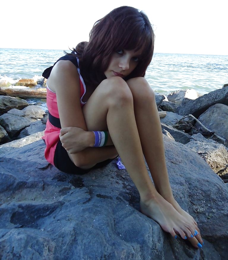 Más pies
 #28923182