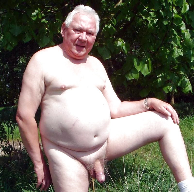 Hombres mayores desnudos 34.
 #26538306