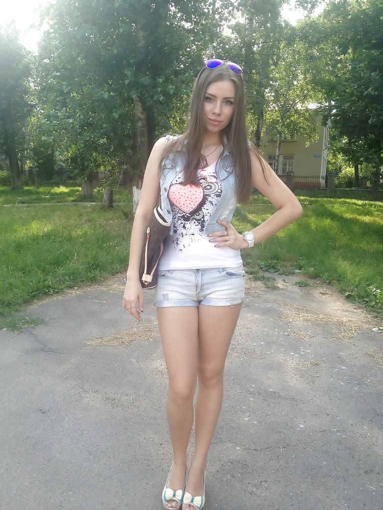 Non Nude Amateur Russian Teens #23350981