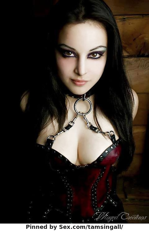 Gothic an Wykked )o(   #26684944